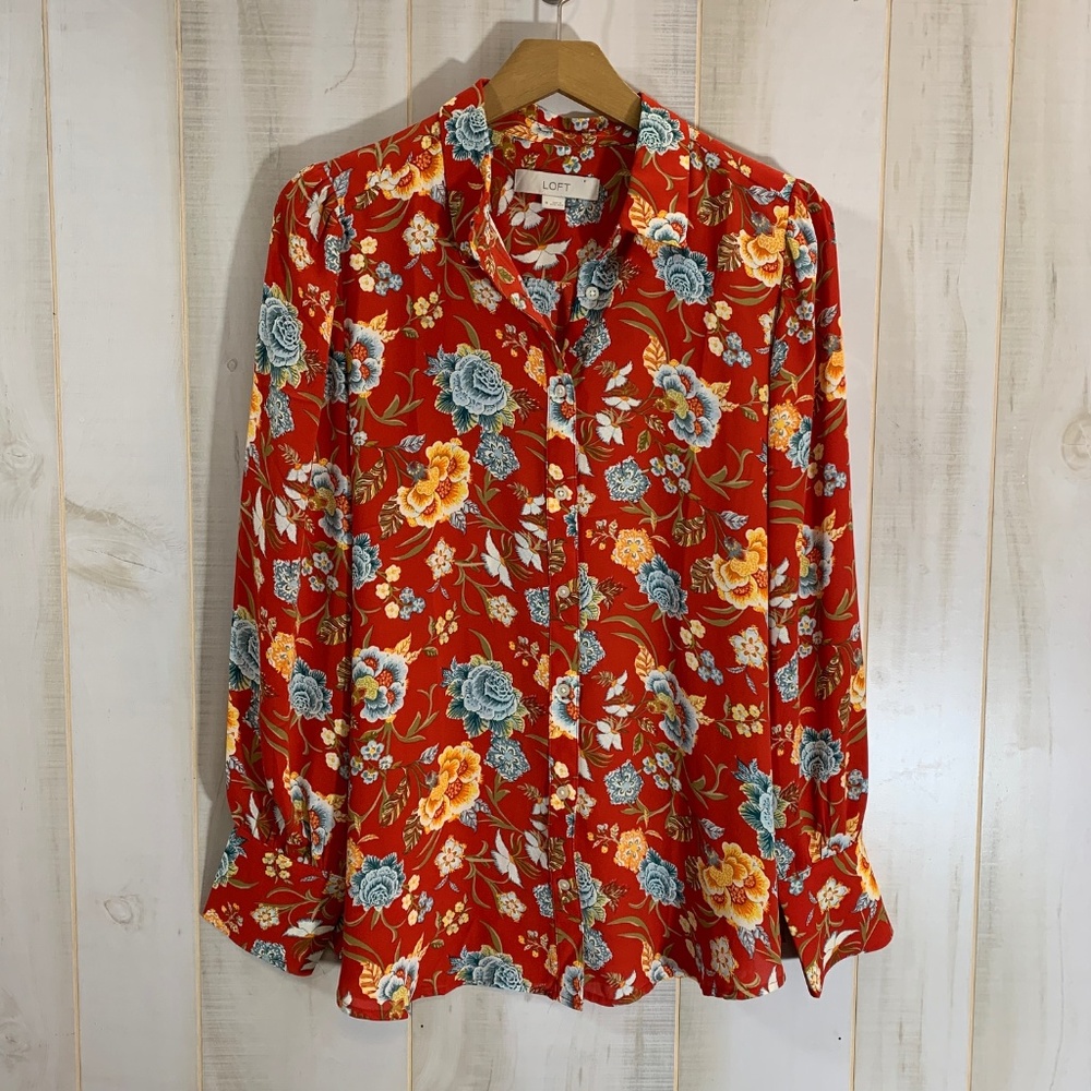 LOFT Red Blue Floral Button Down Blouse M